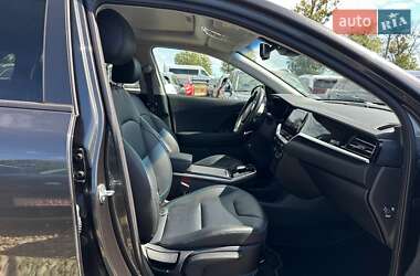 Внедорожник / Кроссовер Kia Niro 2020 в 