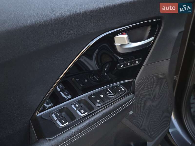 Внедорожник / Кроссовер Kia Niro 2020 в Тернополе