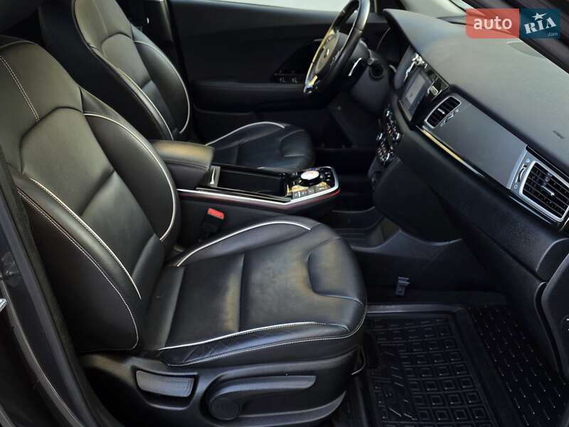 Внедорожник / Кроссовер Kia Niro 2020 в Тернополе