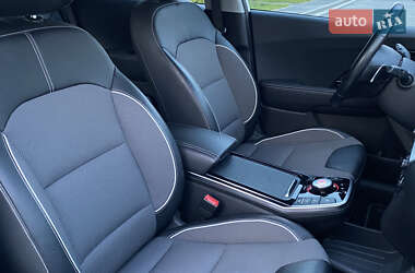 Внедорожник / Кроссовер Kia Niro 2021 в 