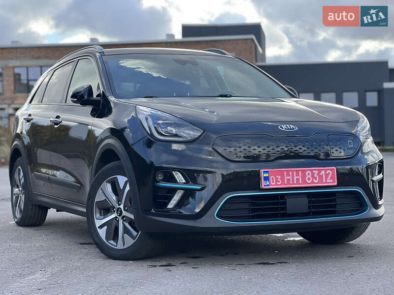 Позашляховик / Кросовер Kia Niro 2020 в Рівному фото Позашляховик / Кросовер Kia Niro 2020 в Рівному
