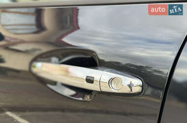 Внедорожник / Кроссовер Kia Niro 2020 в 