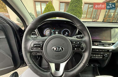 Внедорожник / Кроссовер Kia Niro 2020 в 