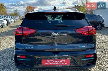 Позашляховик / Кросовер Kia Niro 2020 в  фото 24 Позашляховик / Кросовер Kia Niro 2020 в