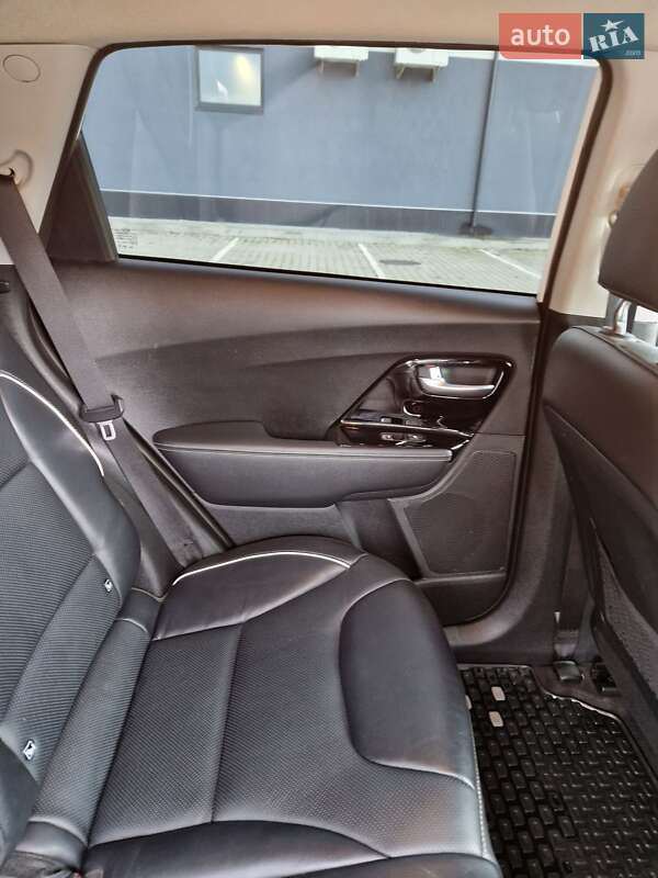 Позашляховик / Кросовер Kia Niro 2020 в Хмельницькому