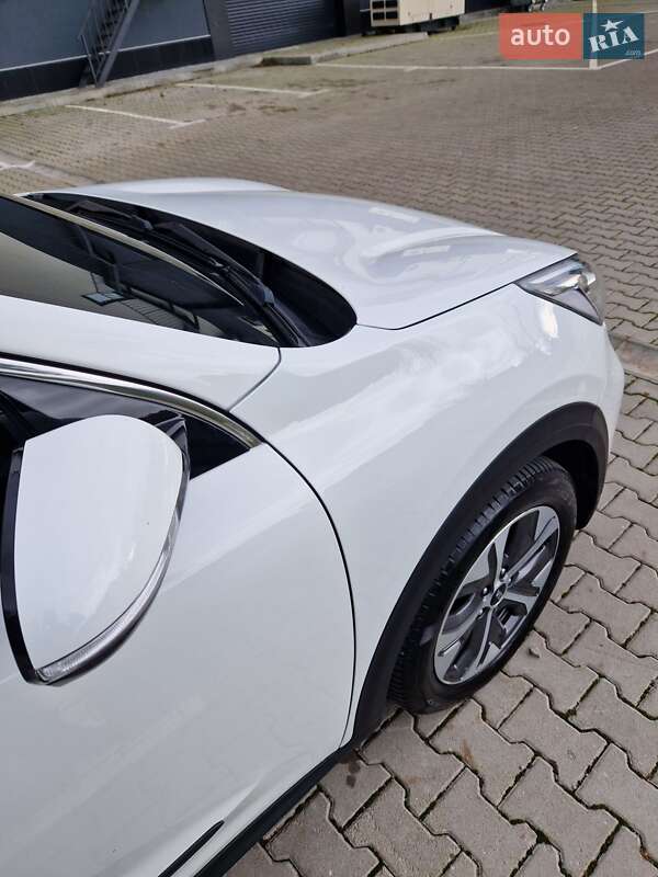 Позашляховик / Кросовер Kia Niro 2020 в Хмельницькому