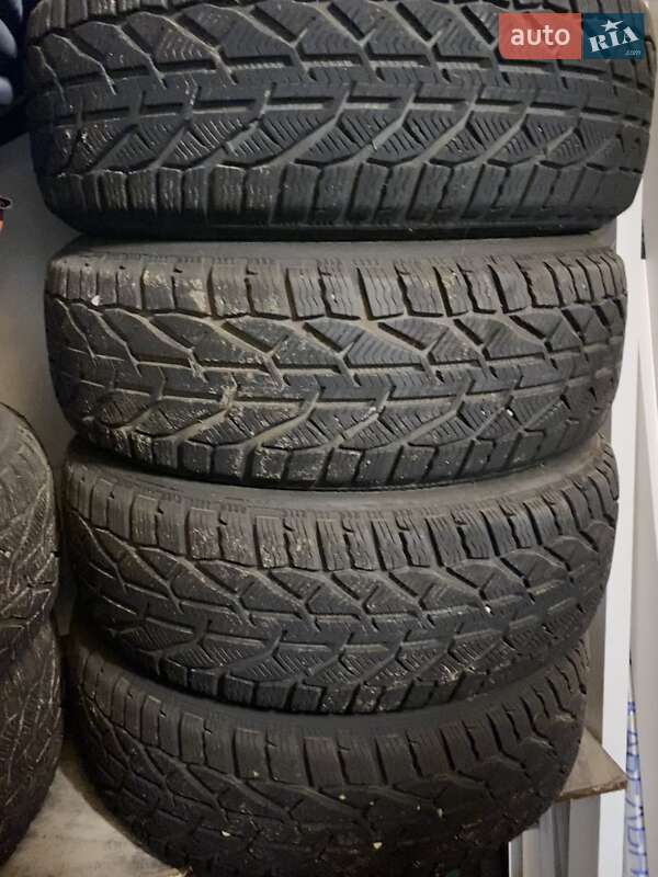 Позашляховик / Кросовер Kia Niro 2020 в Виноградові фото 11 Позашляховик / Кросовер Kia Niro 2020 в Виноградові