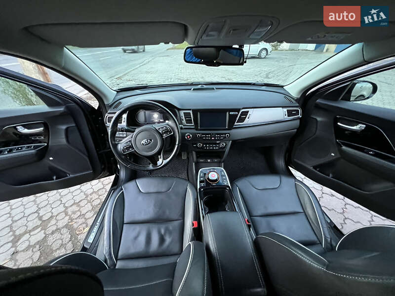 Внедорожник / Кроссовер Kia Niro 2019 в Черновцах фото 5 Внедорожник / Кроссовер Kia Niro 2019 в Черновцах