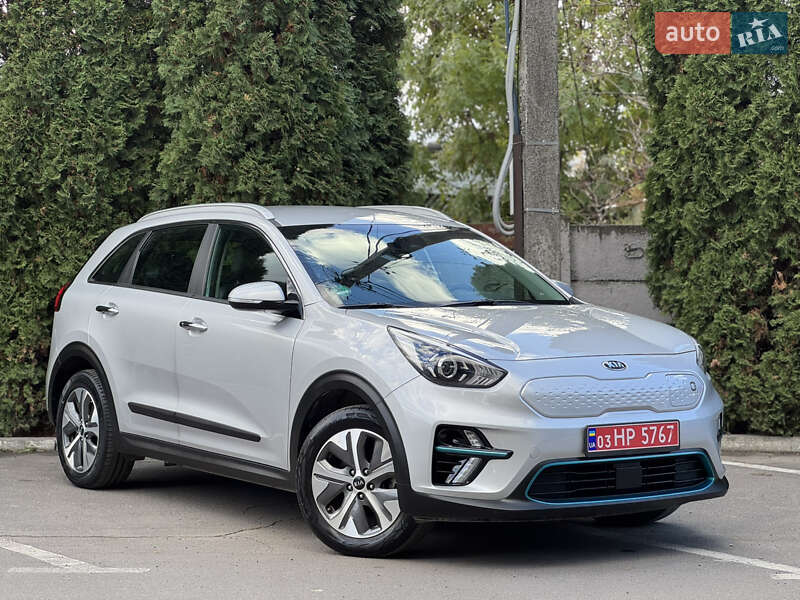 Позашляховик / Кросовер Kia Niro 2021 в Тернополі фото Позашляховик / Кросовер Kia Niro 2021 в Тернополі