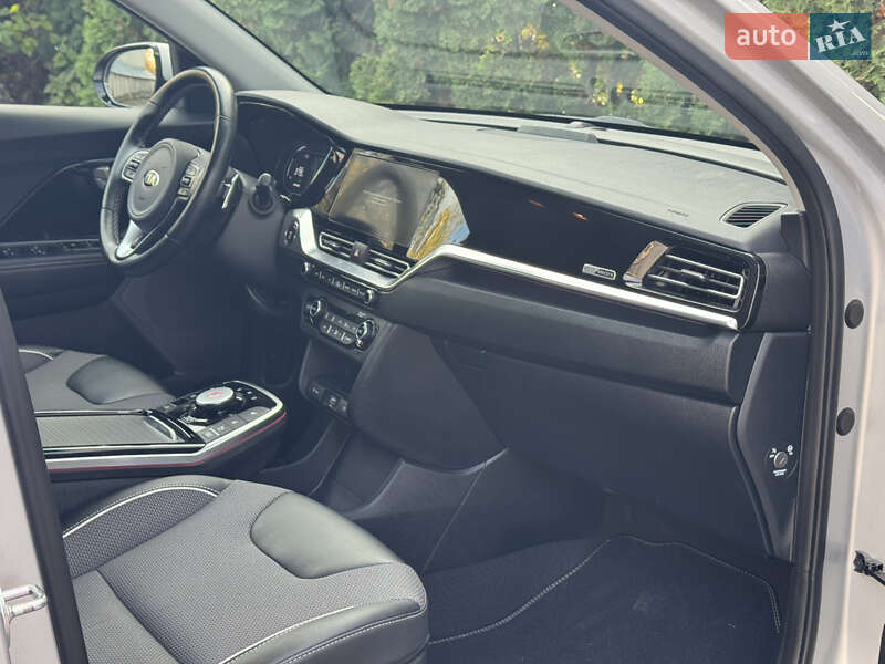 Позашляховик / Кросовер Kia Niro 2021 в Тернополі фото 40 Позашляховик / Кросовер Kia Niro 2021 в Тернополі
