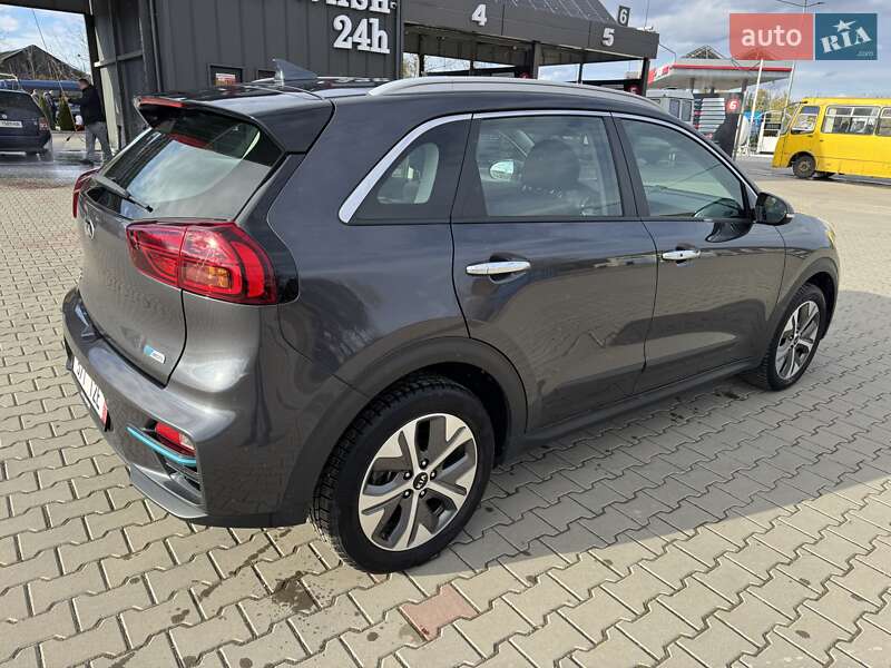 Внедорожник / Кроссовер Kia Niro 2020 в Коломые фото 11 Внедорожник / Кроссовер Kia Niro 2020 в Коломые