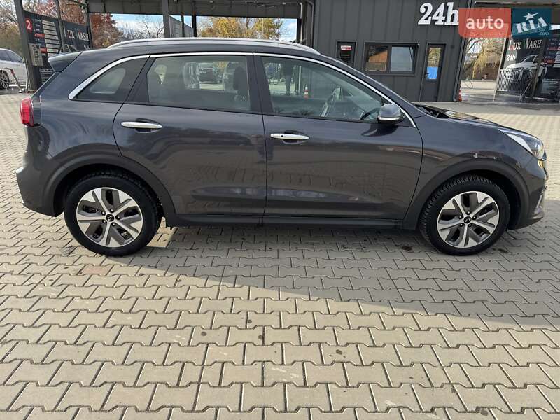 Внедорожник / Кроссовер Kia Niro 2020 в Коломые фото 15 Внедорожник / Кроссовер Kia Niro 2020 в Коломые