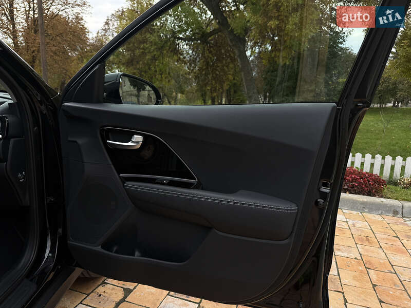 Внедорожник / Кроссовер Kia Niro 2020 в Тернополе фото 36 Внедорожник / Кроссовер Kia Niro 2020 в Тернополе