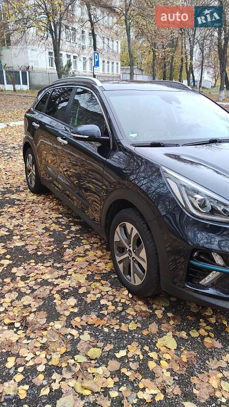 Внедорожник / Кроссовер Kia Niro 2019 в Чернигове фото 11 Внедорожник / Кроссовер Kia Niro 2019 в Чернигове