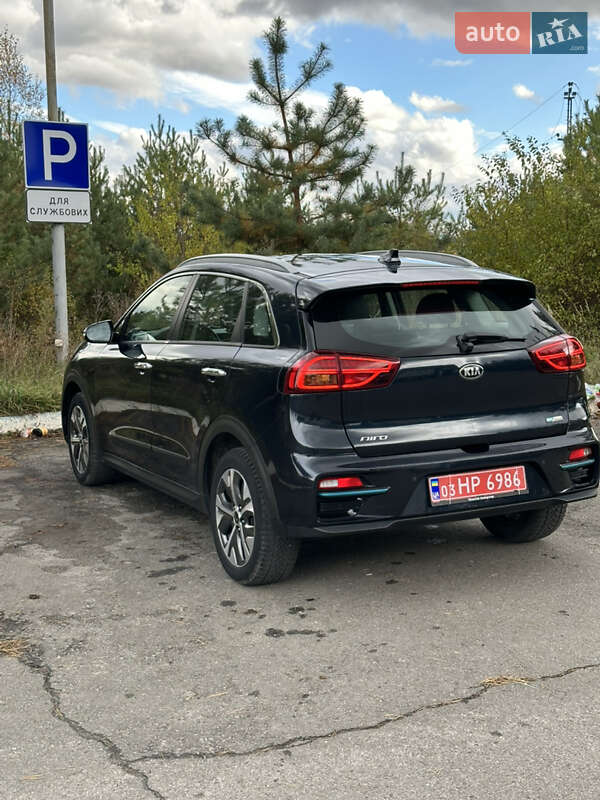 Позашляховик / Кросовер Kia Niro 2020 в Золочеві