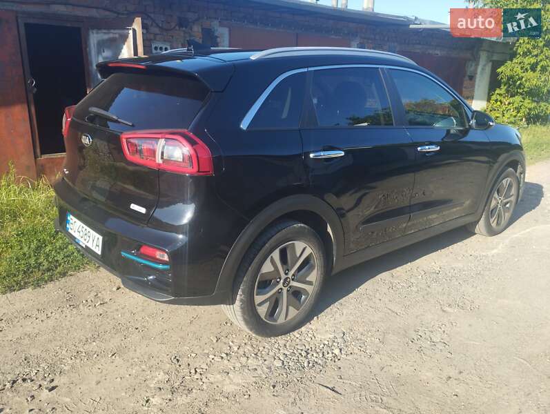 Внедорожник / Кроссовер Kia Niro 2019 в Хмельницком