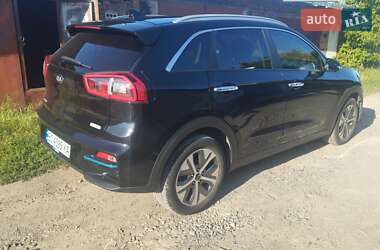 Позашляховик / Кросовер Kia Niro 2019 в  фото 6 Позашляховик / Кросовер Kia Niro 2019 в