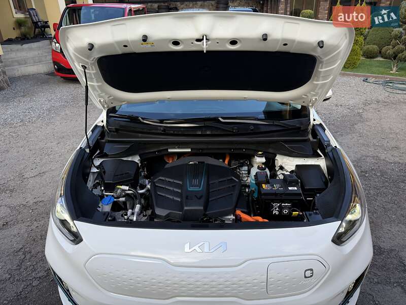 Внедорожник / Кроссовер Kia Niro 2022 в Львове