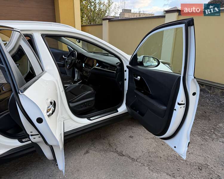 Внедорожник / Кроссовер Kia Niro 2022 в Львове