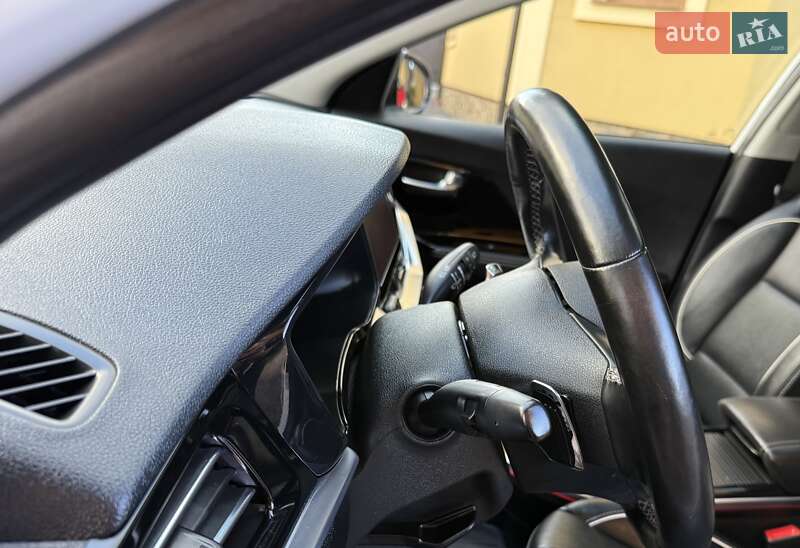 Внедорожник / Кроссовер Kia Niro 2022 в Львове