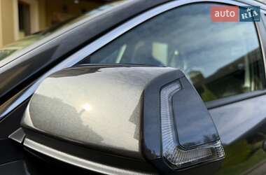 Внедорожник / Кроссовер Kia Niro 2023 в 