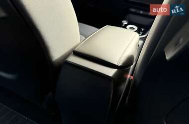 Внедорожник / Кроссовер Kia Niro 2023 в 