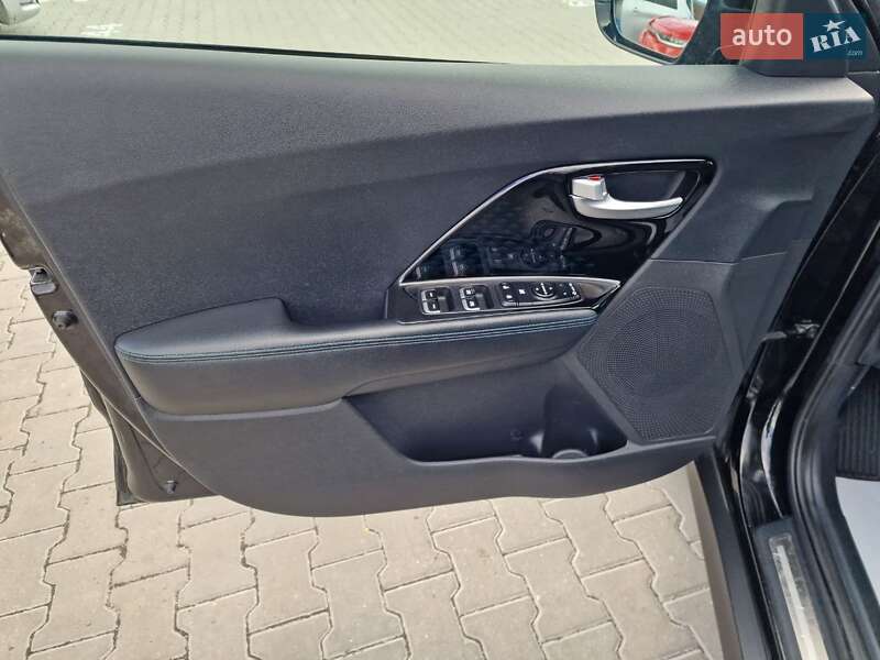 Позашляховик / Кросовер Kia Niro 2022 в Вінниці