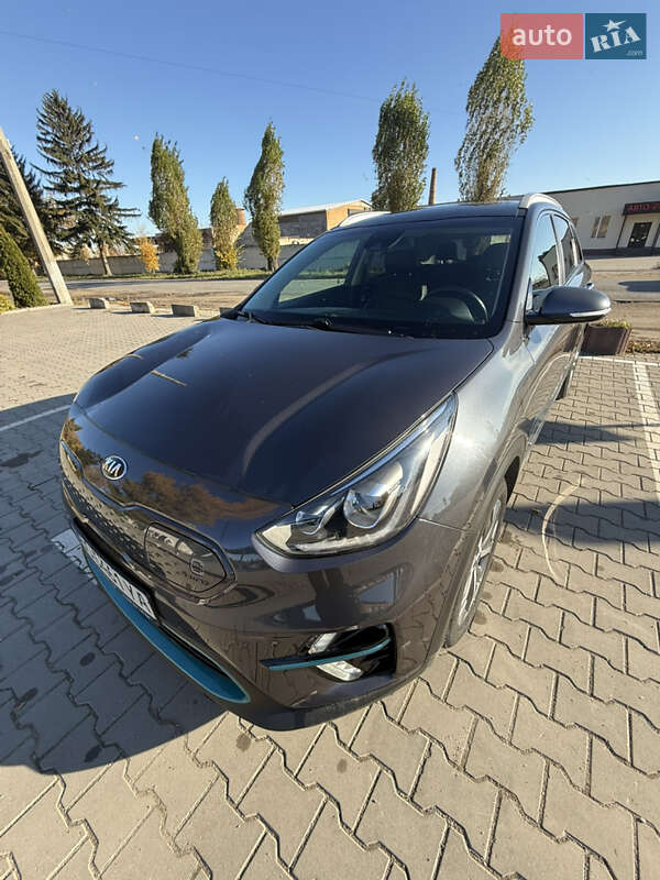 Внедорожник / Кроссовер Kia Niro 2019 в Волочиске фото 2 Внедорожник / Кроссовер Kia Niro 2019 в Волочиске