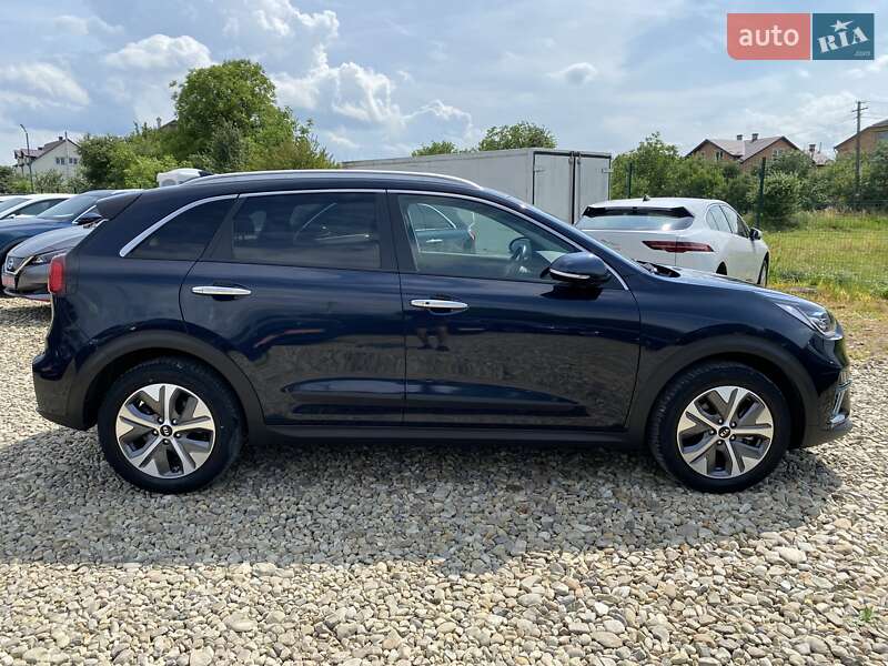 Внедорожник / Кроссовер Kia Niro 2020 в Львове
