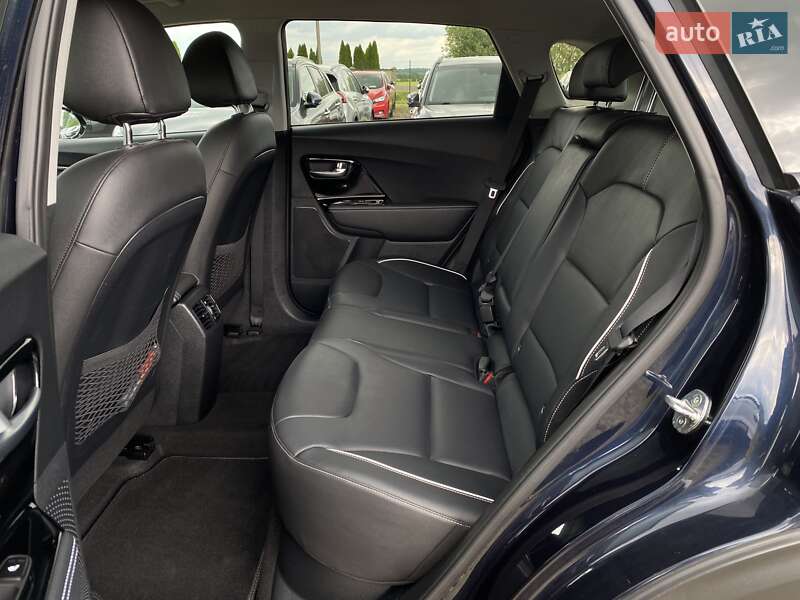 Внедорожник / Кроссовер Kia Niro 2020 в Львове