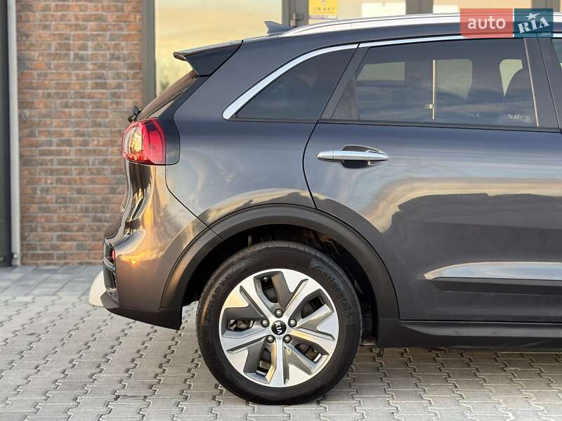 Внедорожник / Кроссовер Kia Niro 2019 в Тернополе