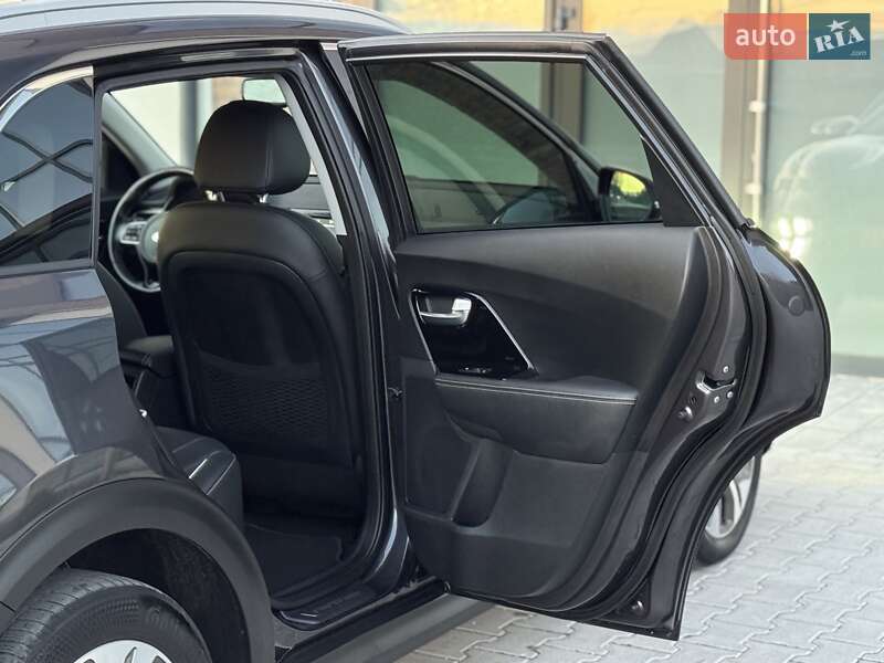 Внедорожник / Кроссовер Kia Niro 2019 в Тернополе