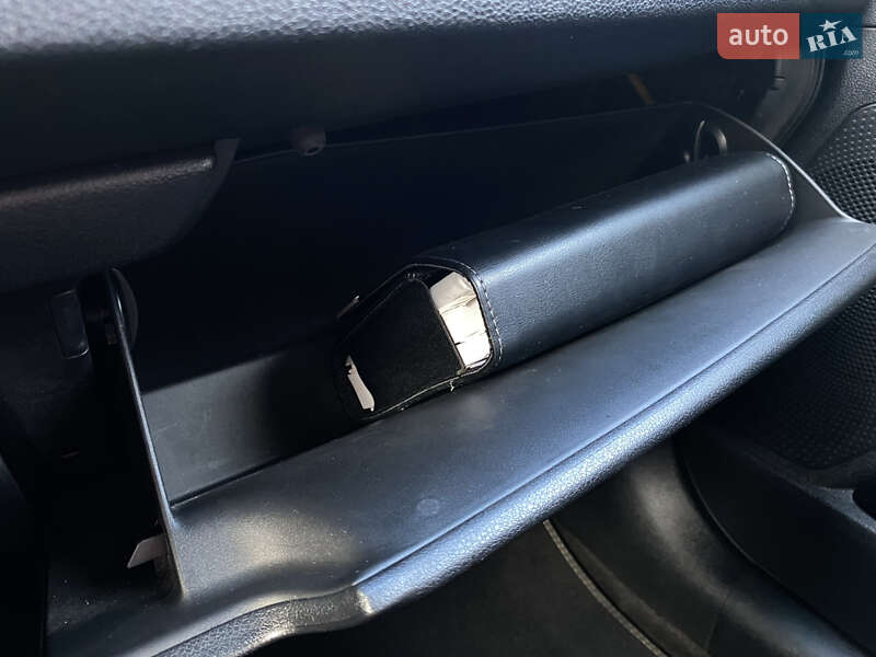 Внедорожник / Кроссовер Kia Niro 2020 в Львове фото 81 Внедорожник / Кроссовер Kia Niro 2020 в Львове