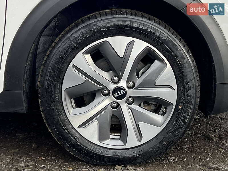 Позашляховик / Кросовер Kia Niro 2021 в Луцьку фото 24 Позашляховик / Кросовер Kia Niro 2021 в Луцьку