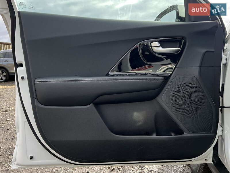 Позашляховик / Кросовер Kia Niro 2021 в Луцьку фото 33 Позашляховик / Кросовер Kia Niro 2021 в Луцьку