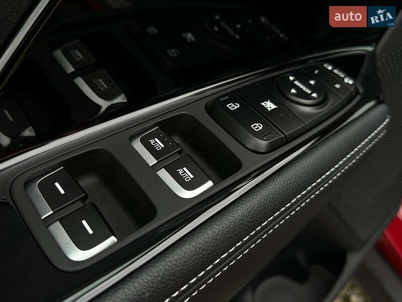 Внедорожник / Кроссовер Kia Niro 2020 в Львове