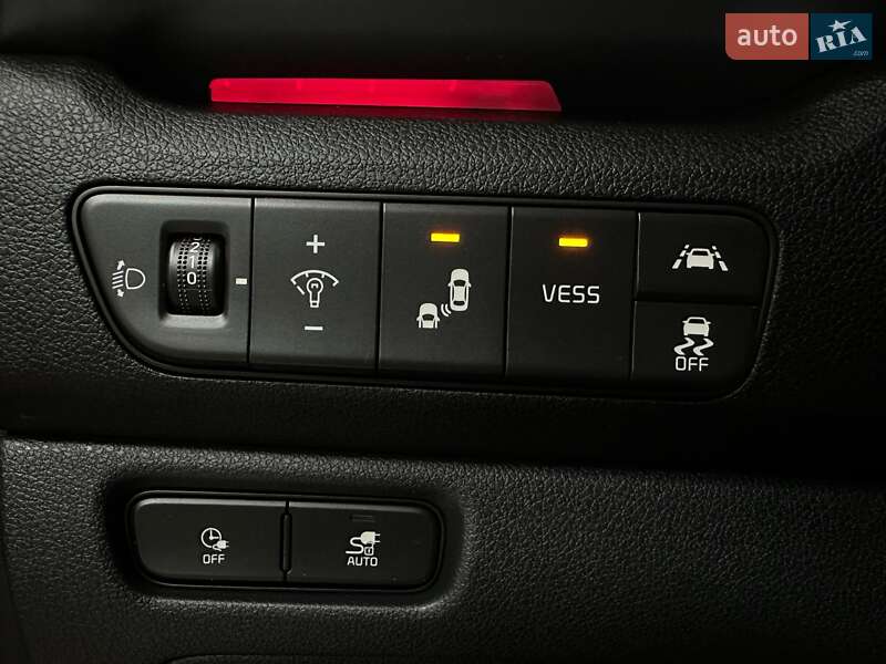 Внедорожник / Кроссовер Kia Niro 2020 в Львове