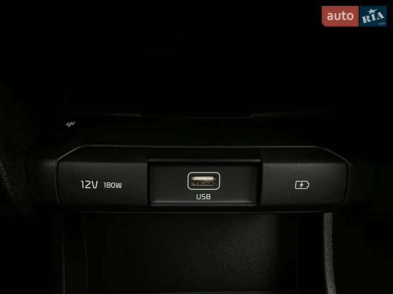 Внедорожник / Кроссовер Kia Niro 2020 в Львове