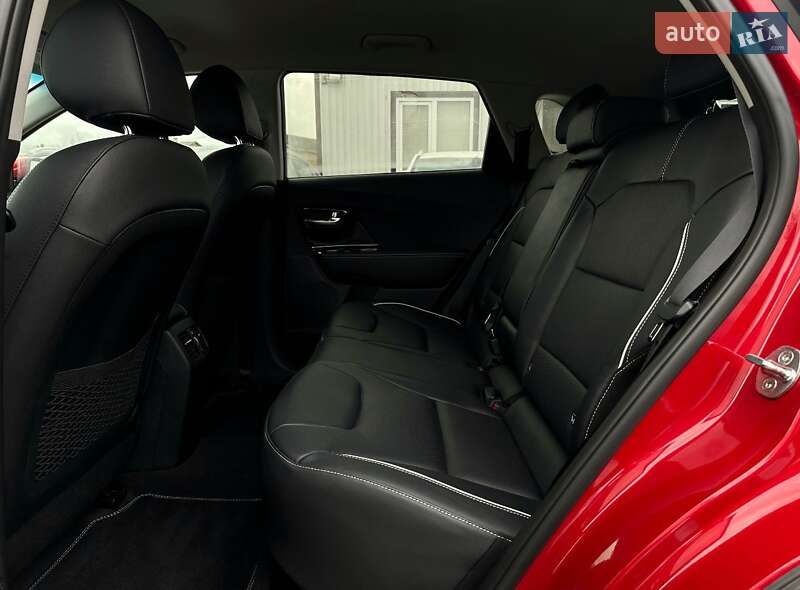 Внедорожник / Кроссовер Kia Niro 2020 в Львове