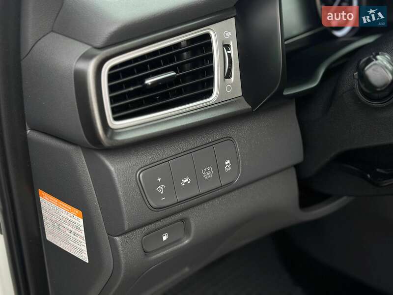 Позашляховик / Кросовер Kia Niro 2018 в Одесі