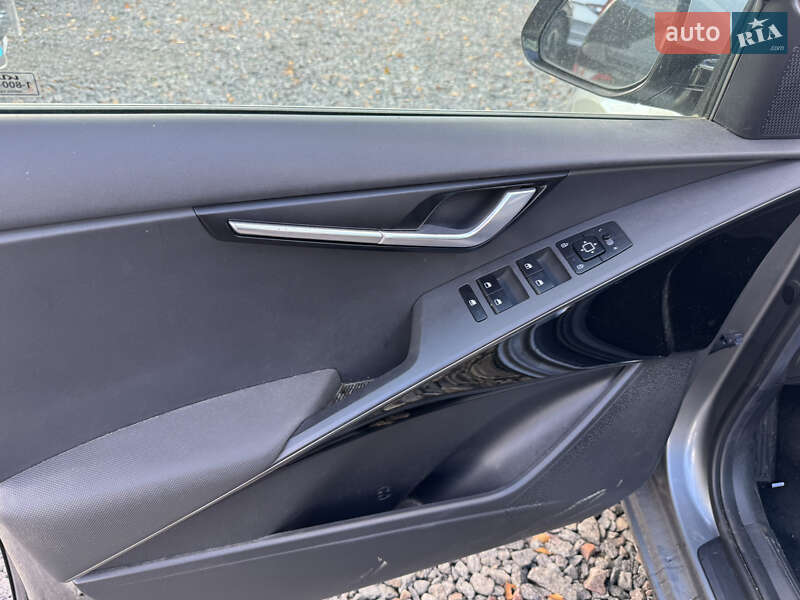 Внедорожник / Кроссовер Kia Niro 2023 в Львове фото 13 Внедорожник / Кроссовер Kia Niro 2023 в Львове