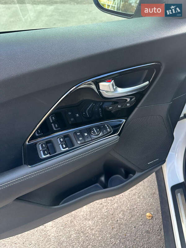 Внедорожник / Кроссовер Kia Niro 2021 в Львове фото 21 Внедорожник / Кроссовер Kia Niro 2021 в Львове