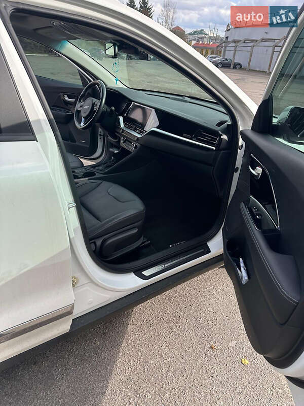 Внедорожник / Кроссовер Kia Niro 2021 в Львове фото 25 Внедорожник / Кроссовер Kia Niro 2021 в Львове