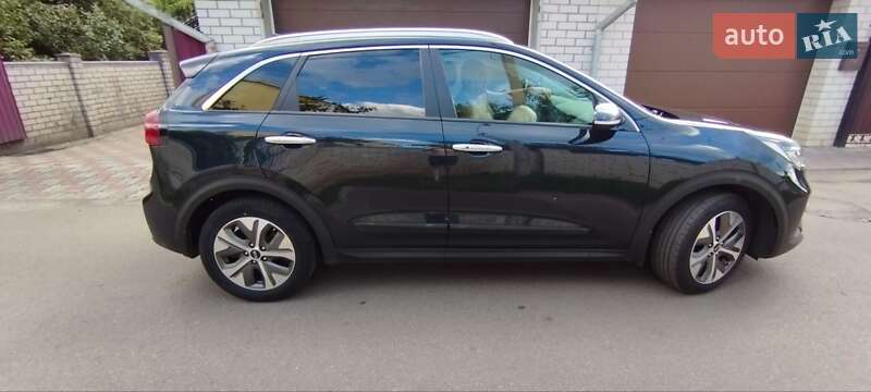 Внедорожник / Кроссовер Kia Niro 2019 в Житомире фото 7 Внедорожник / Кроссовер Kia Niro 2019 в Житомире