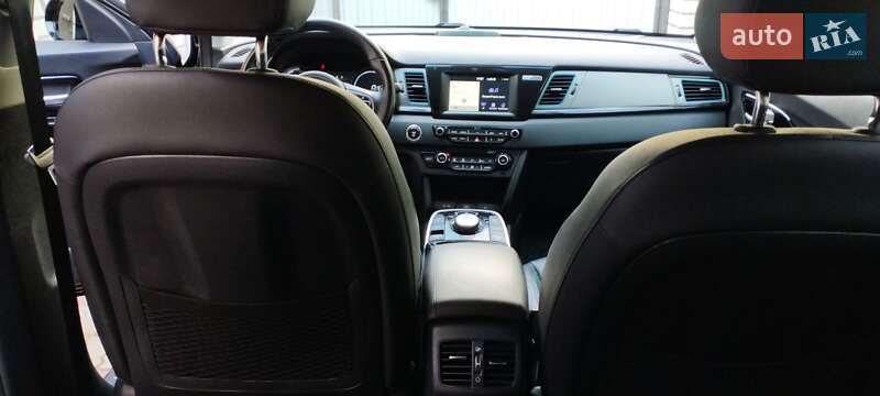 Внедорожник / Кроссовер Kia Niro 2019 в Житомире фото 13 Внедорожник / Кроссовер Kia Niro 2019 в Житомире