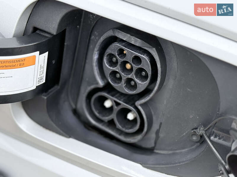 Внедорожник / Кроссовер Kia Niro 2020 в Луцке фото 9 Внедорожник / Кроссовер Kia Niro 2020 в Луцке