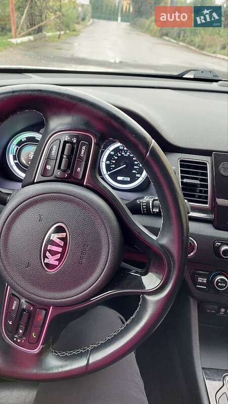 Внедорожник / Кроссовер Kia Niro 2018 в Тысменице фото 10 Внедорожник / Кроссовер Kia Niro 2018 в Тысменице