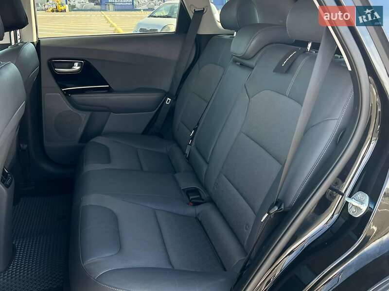 Позашляховик / Кросовер Kia Niro 2017 в Одесі фото 19 Позашляховик / Кросовер Kia Niro 2017 в Одесі