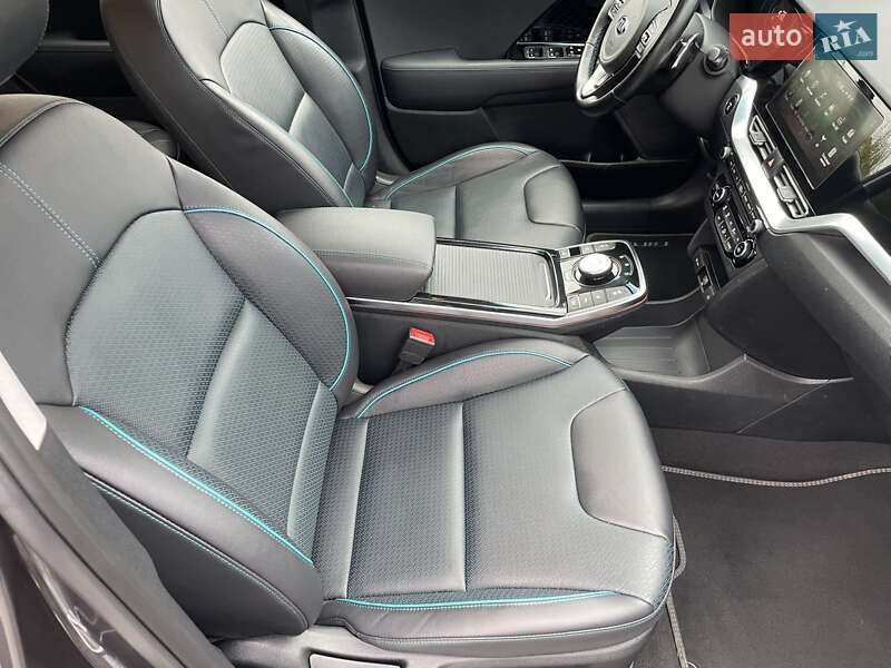 Внедорожник / Кроссовер Kia Niro 2021 в Луцке фото 38 Внедорожник / Кроссовер Kia Niro 2021 в Луцке