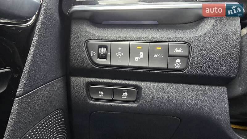 Внедорожник / Кроссовер Kia Niro 2021 в Львове